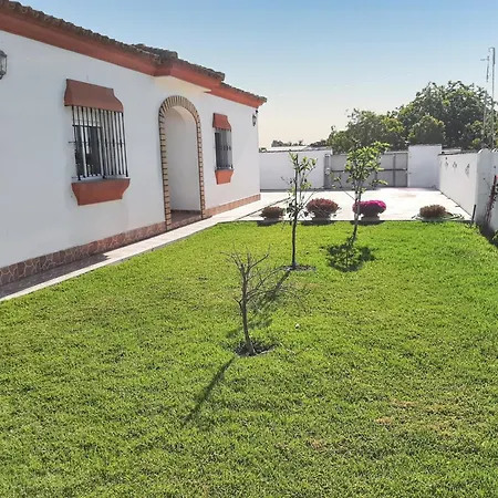 Charming In With Private Pool Villa